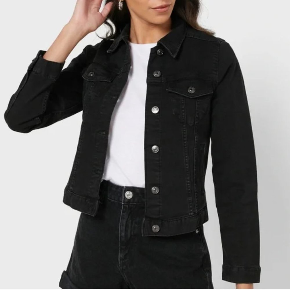 Mango Essential Cropped Black Denim Jacket